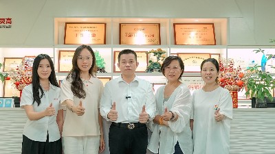 共話行業(yè)發(fā)展丨珠海機(jī)械電子協(xié)會(huì)蒞臨靈科超聲波參觀交流